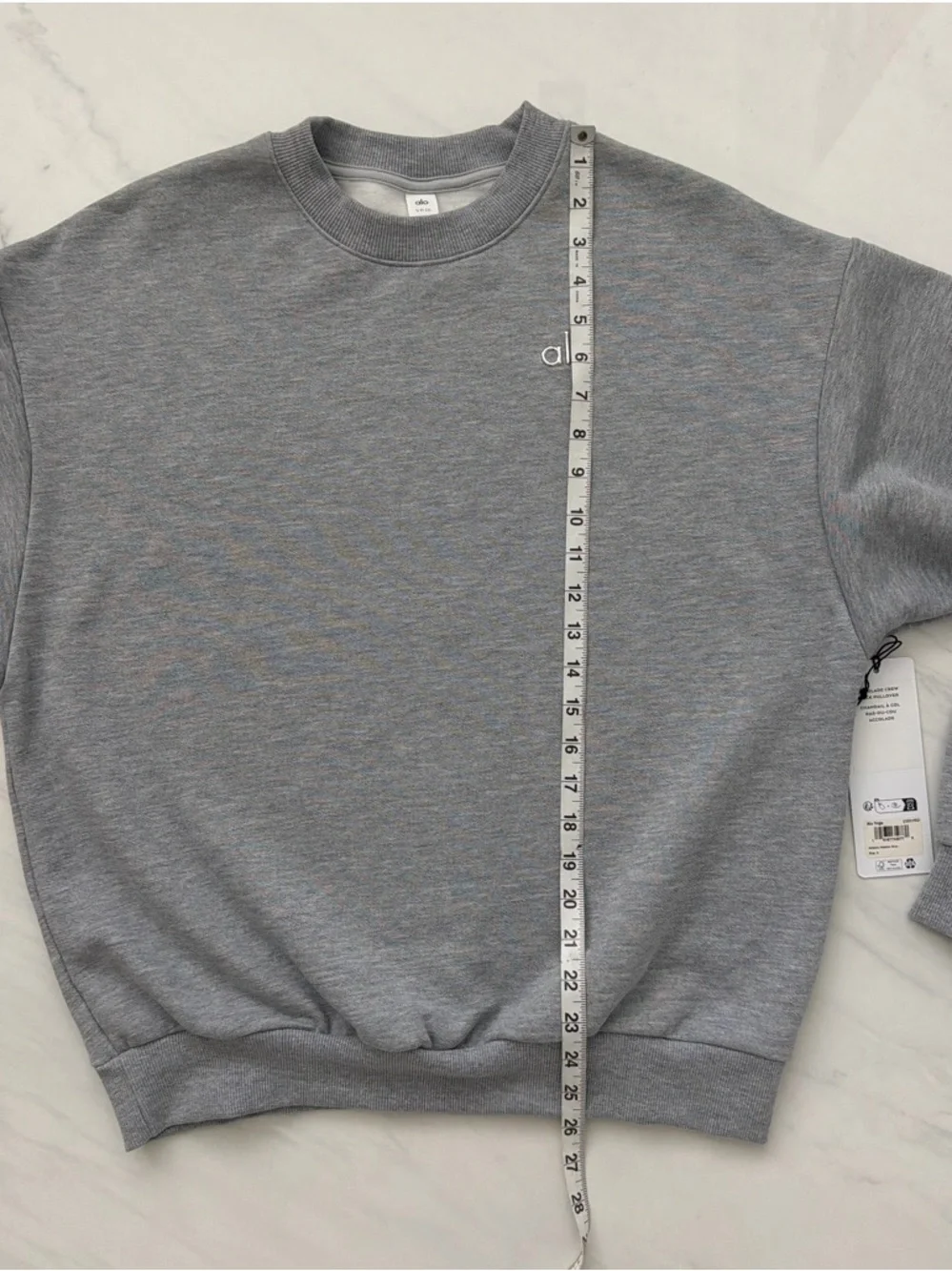 NEW Alo Accolade Pullover Crewneck Sweatshirt Size Small Athletic Heather Grey